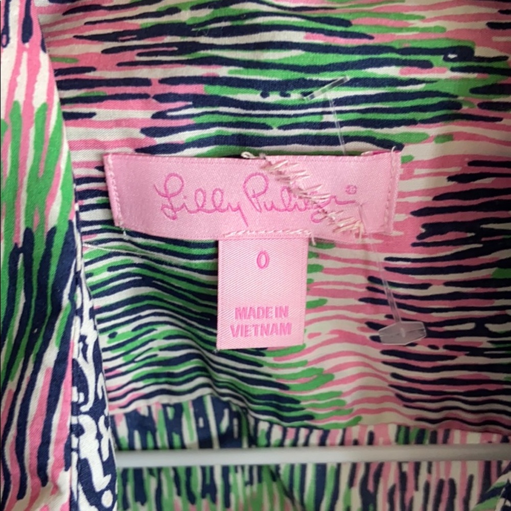 Lilly Pulitzer Button-Down Multi-Curves Shirt - image 7